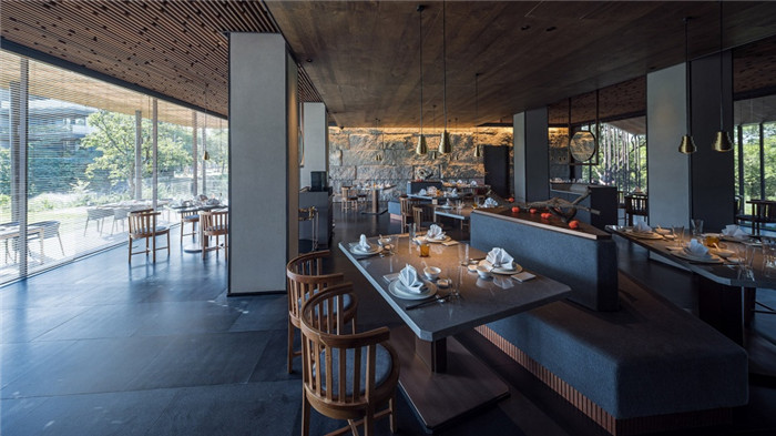 將西溪濕地美態融入室內的杭州木守度假酒店餐廳設計