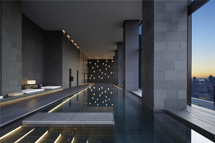 泳池設計-專為休閑和商務游客而定制的東京安縵度假酒店設計
